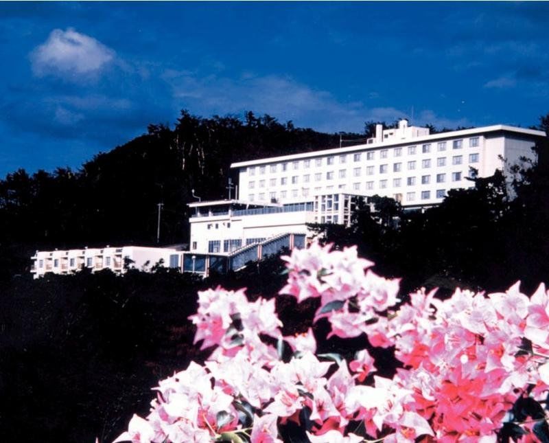 Motobu Green Park And Golf Course Exteriör bild